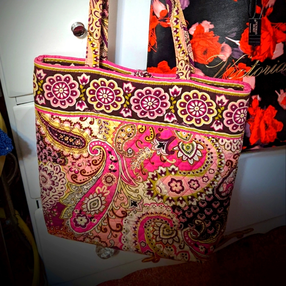 Vera Bradley Tote